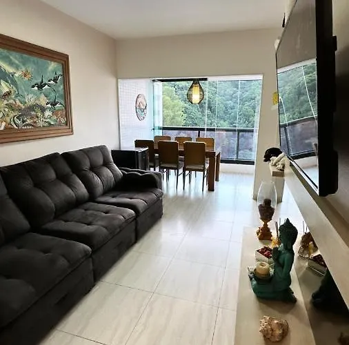 Flat Capitania Varam Guarujá com varanda gourmet